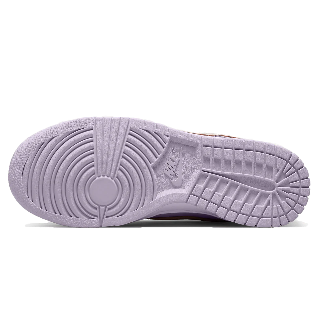 Nike Dunk Low Wmns Easter